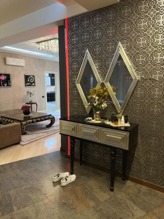 Satılır 4 otaqlı yeni tikili, 238 m², Xətai m.-10