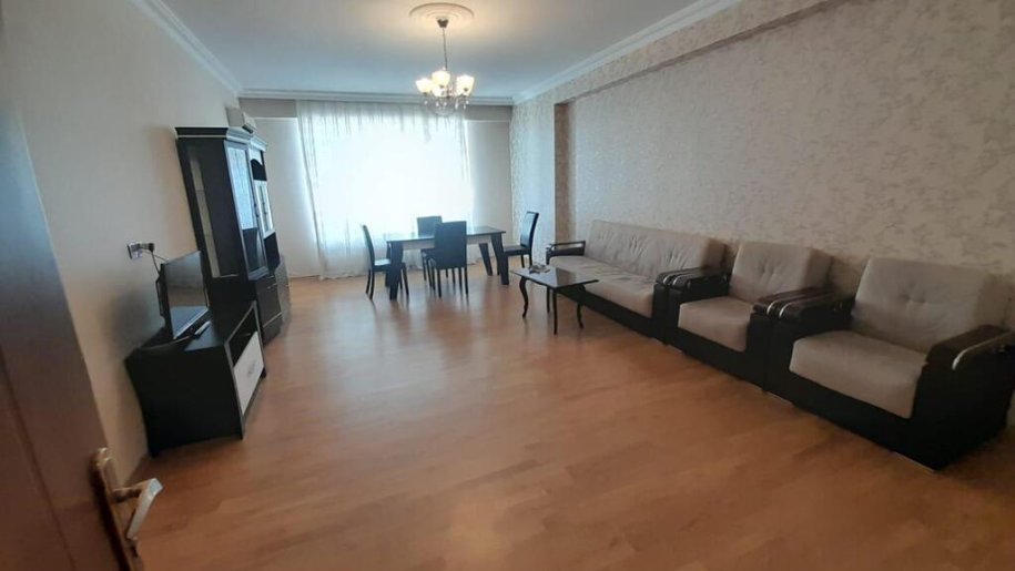 Kirayə verilir 3 otaqlı yeni tikili, 140 m², Xətai m.-1