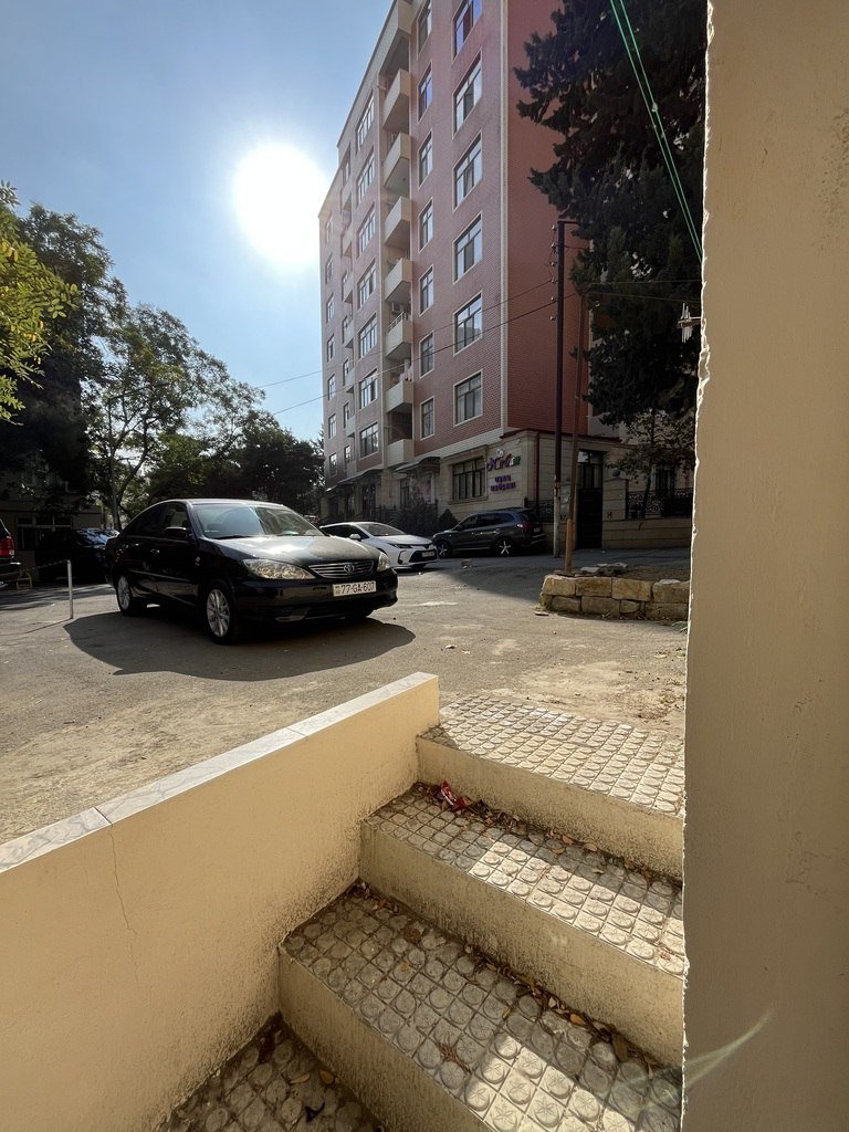 19 kv.m. obyekt icarəyə verilir, Memar Əcəmi m.-7