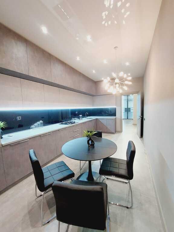 Kirayə verilir 3 otaqlı yeni tikili, 145 m², Nəsimi-12