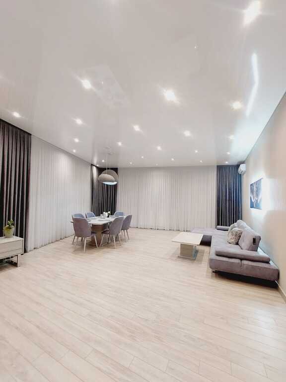 Kirayə verilir 3 otaqlı yeni tikili, 145 m², Nəsimi-15