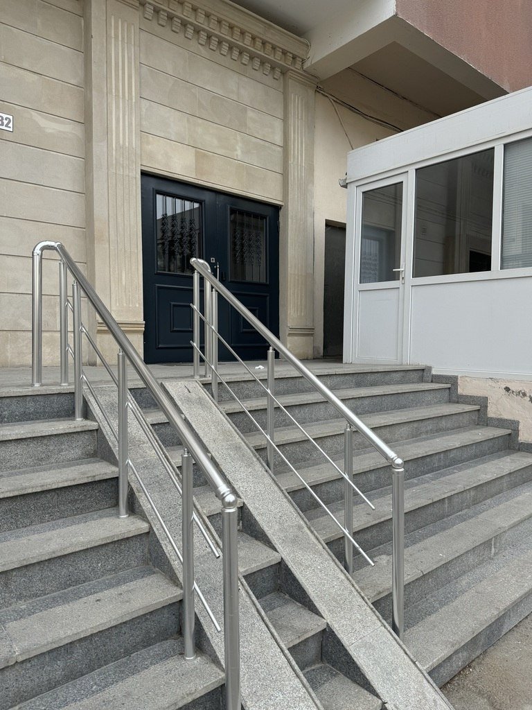 Satılır 3 otaqlı yeni tikili, 150 m², Elmlər Akademiyası m.-4