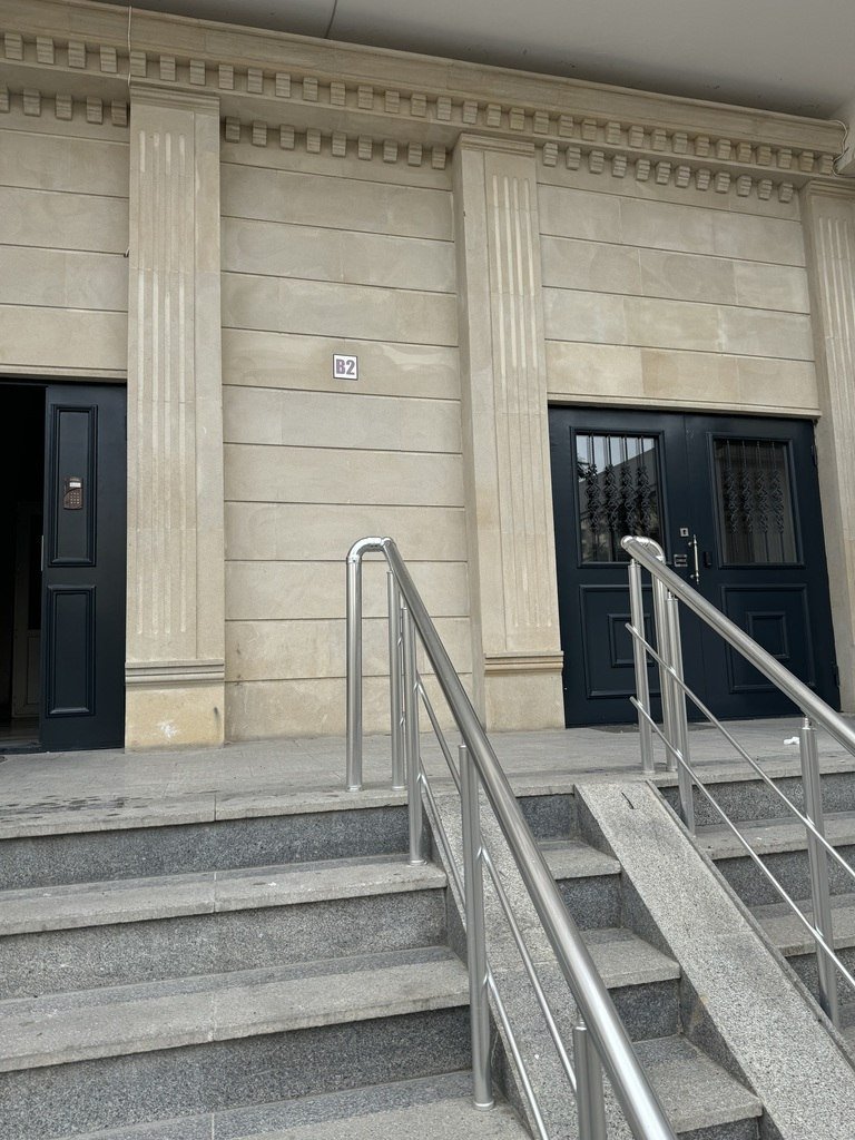 Satılır 3 otaqlı yeni tikili, 150 m², Elmlər Akademiyası m.-5