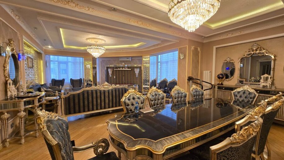 Kirayə verilir 3 otaqlı yeni tikili, 140 m², Xətai m.-1