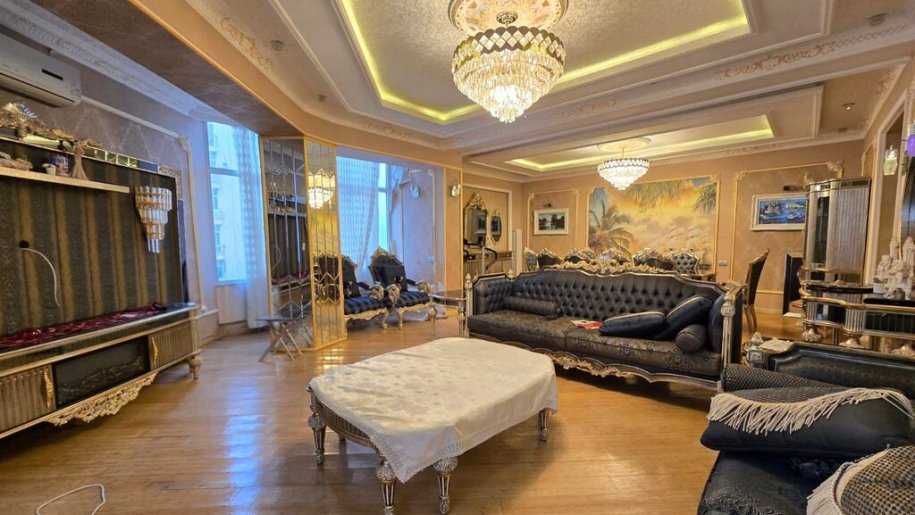 Kirayə verilir 3 otaqlı yeni tikili, 140 m², Xətai m.-2