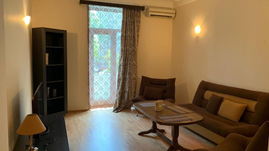 Kirayə verilir 2 otaqlı köhnə tikili, 50 m², İçərişəhər m.-5