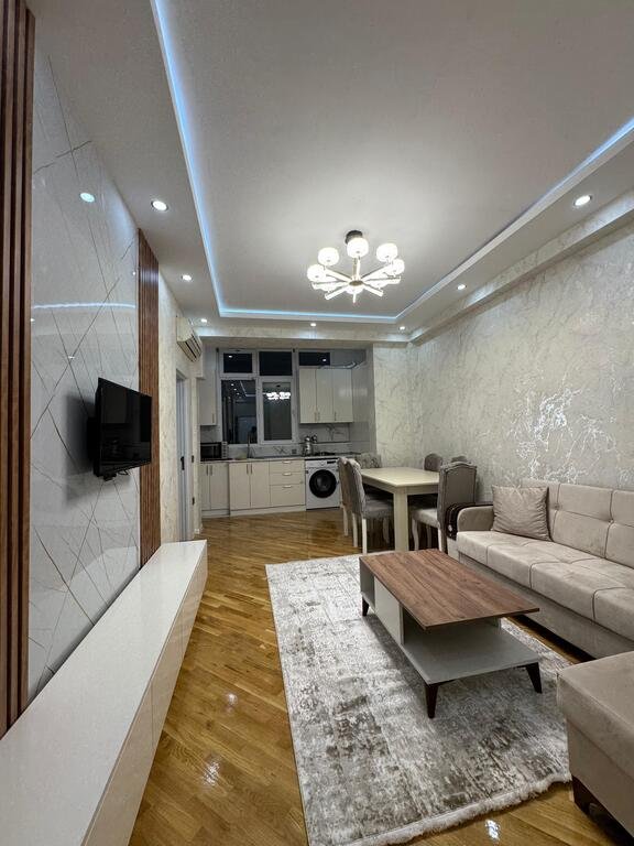 Kirayə verilir 3 otaqlı yeni tikili, 90 m², İnşaatçılar m.-5