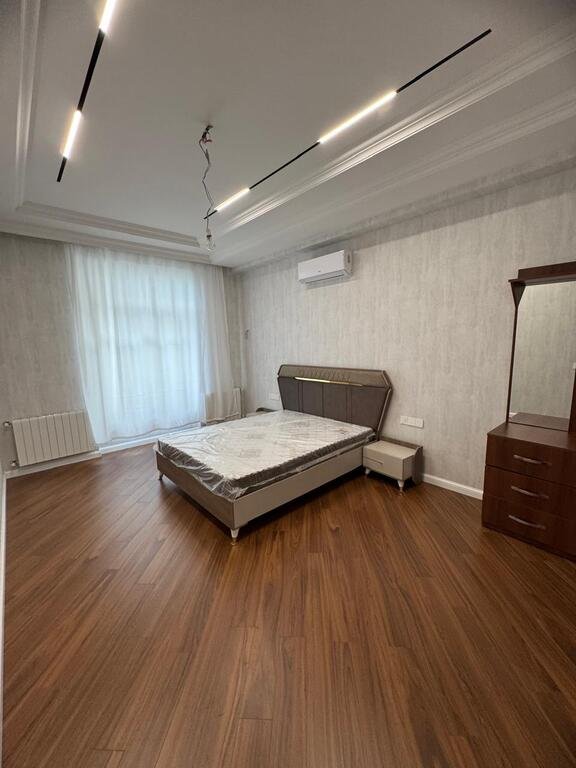 Kirayə verilir 3 otaqlı yeni tikili, 125 m², Gənclik m.-4