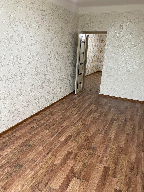 Kirayə verilir 3 otaqlı köhnə tikili, 90 m², Gənclik m.-1