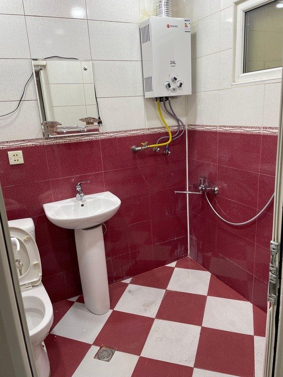 Kirayə verilir 3 otaqlı köhnə tikili, 90 m², Gənclik m.-6
