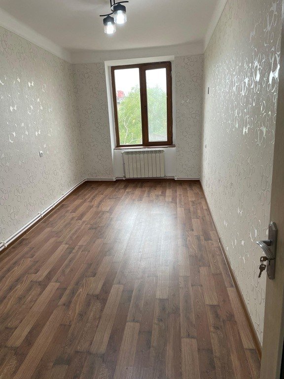 Kirayə verilir 3 otaqlı köhnə tikili, 90 m², Gənclik m.-9