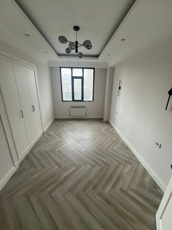 Satılır 4 otaqlı yeni tikili, 225 m², 8 noyabr-11