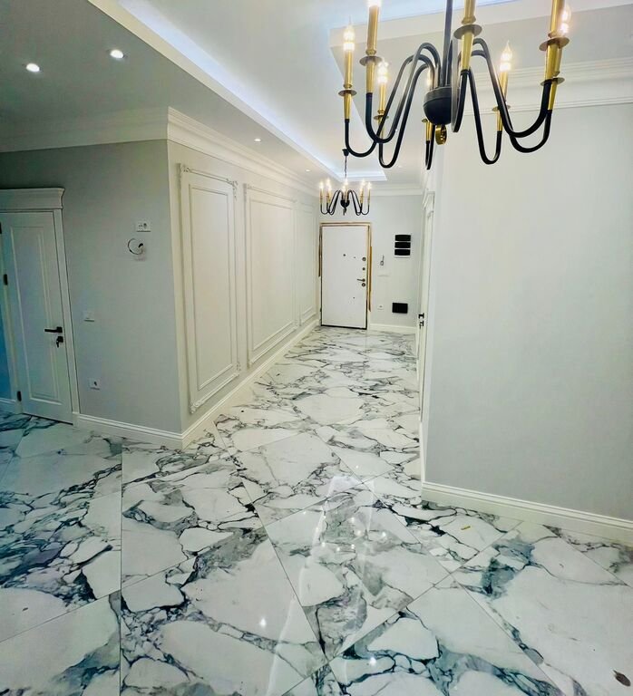 Satılır 4 otaqlı yeni tikili, 225 m², 8 noyabr-12