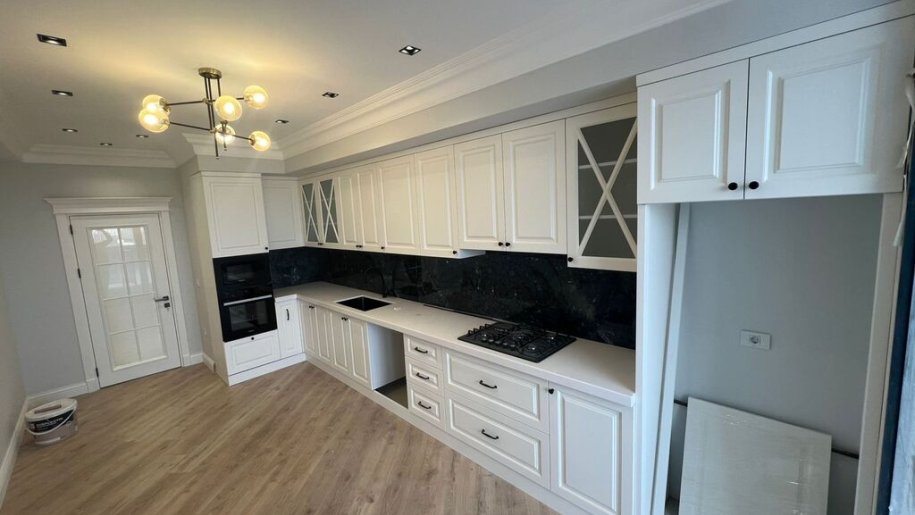 Satılır 4 otaqlı yeni tikili, 225 m², 8 noyabr-13