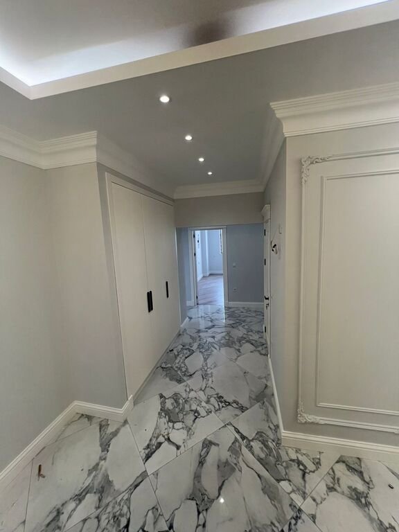 Satılır 4 otaqlı yeni tikili, 225 m², 8 noyabr-14