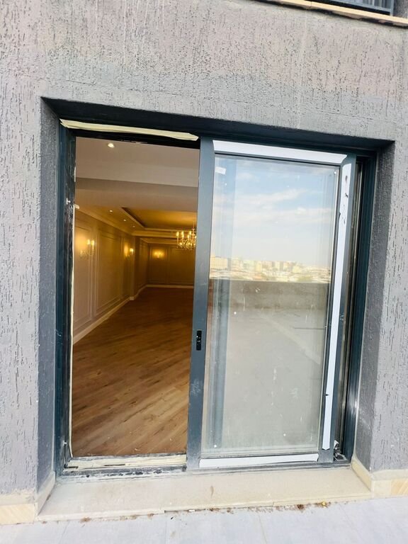Satılır 4 otaqlı yeni tikili, 225 m², 8 noyabr-16
