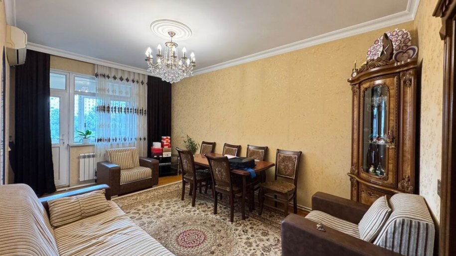 Satılır 3 otaqlı köhnə tikili, 70 m², Memar Əcəmi m.-1