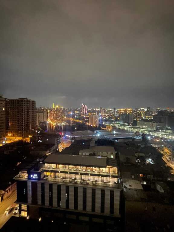 Kirayə verilir 3 otaqlı yeni tikili, 95 m², 28 May m.-13
