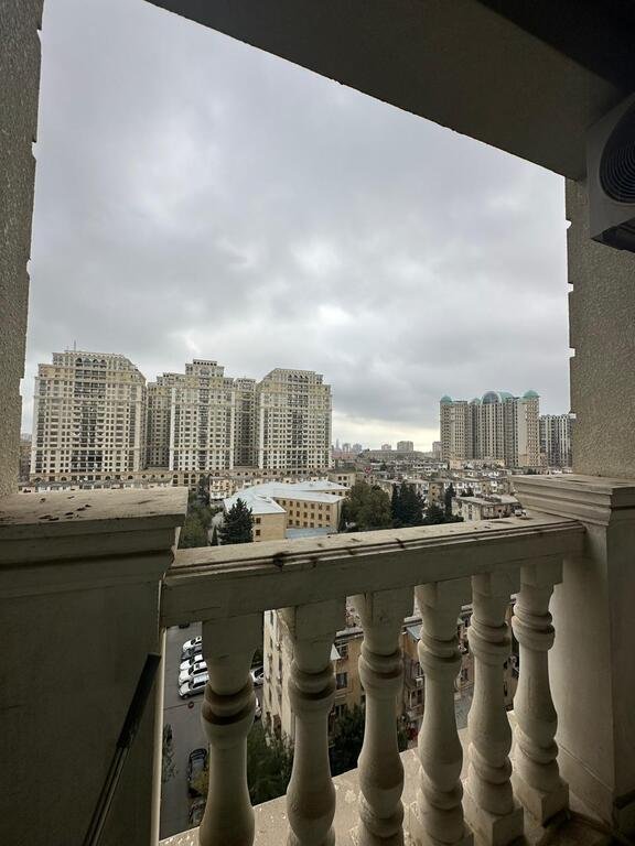 Satılır 2 otaqlı yeni tikili, 68 m², Elmlər Akademiyası m.-15