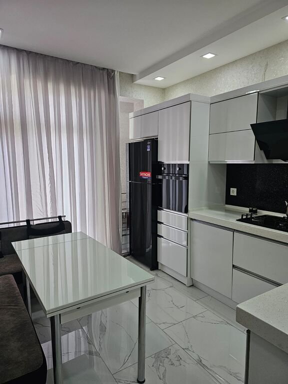 Satılır 3 otaqlı yeni tikili, 107 m², 8 noyabr-14