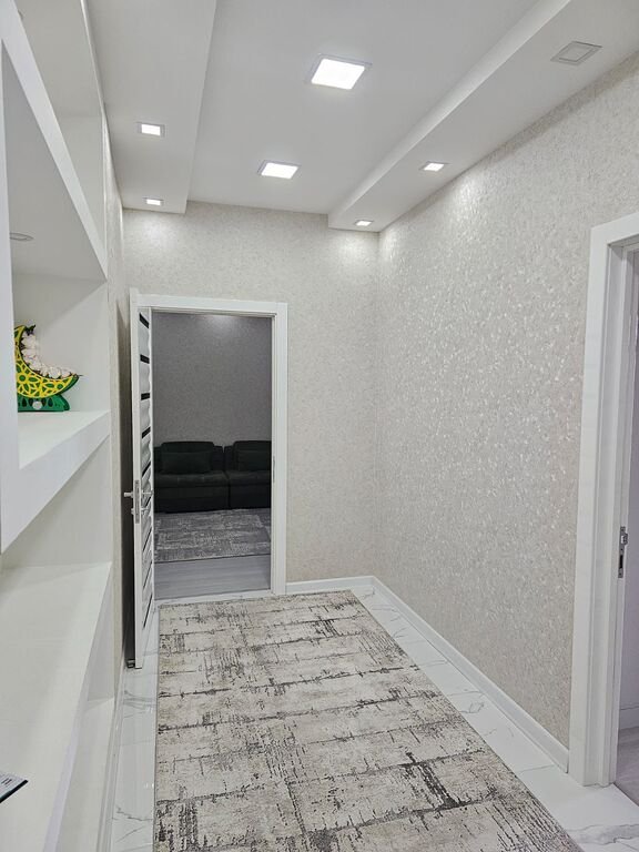 Satılır 3 otaqlı yeni tikili, 107 m², 8 noyabr-15