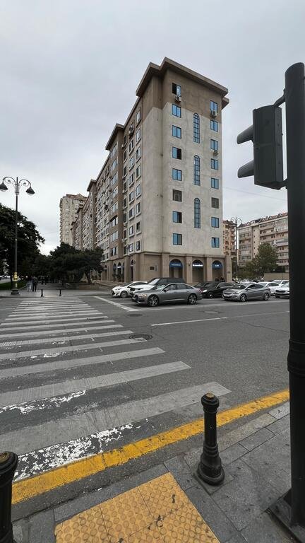 Kirayə verilir 4 otaqlı köhnə tikili, 130 m², Nəriman Nərimanov m.-16