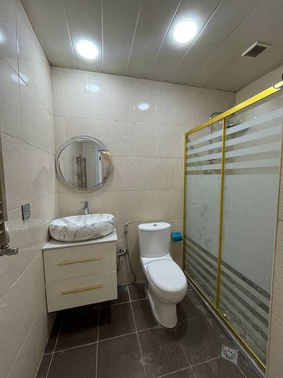 Satılır 2 otaqlı yeni tikili, 65 m², İnşaatçılar m.-7