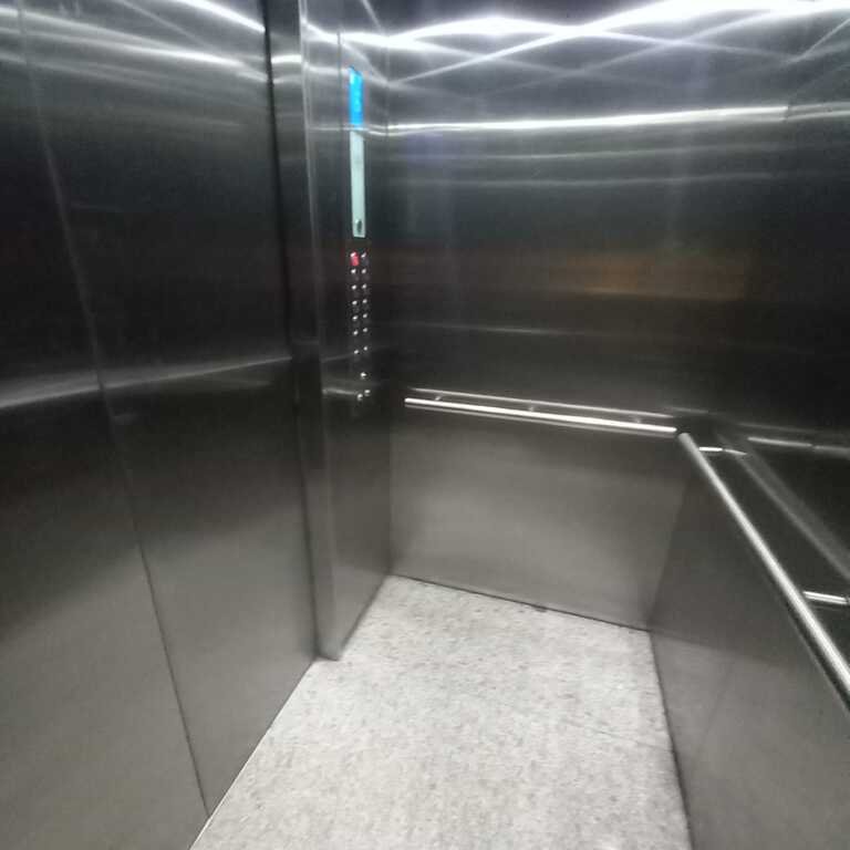 Satılır 2 otaqlı yeni tikili, 65 m², İnşaatçılar m.-11