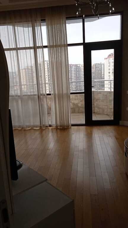 Kirayə verilir 3 otaqlı yeni tikili, 90 m², Elmlər Akademiyası m.-1