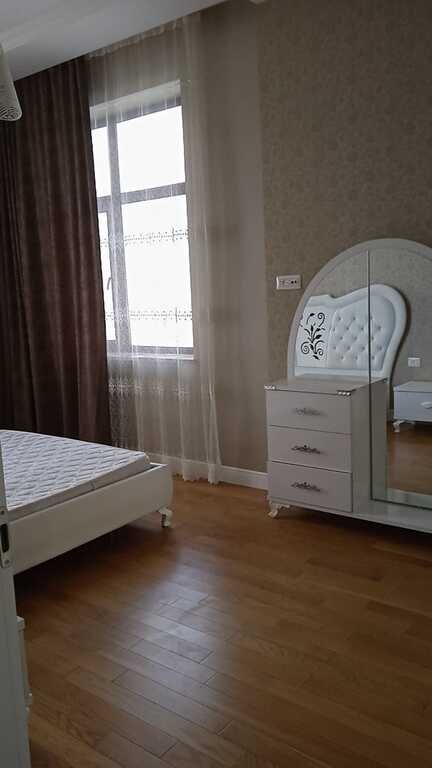 Kirayə verilir 3 otaqlı yeni tikili, 90 m², Elmlər Akademiyası m.-6