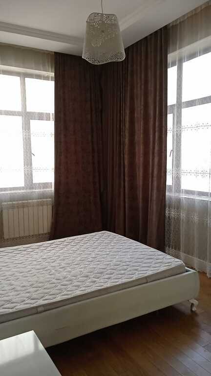 Kirayə verilir 3 otaqlı yeni tikili, 90 m², Elmlər Akademiyası m.-8