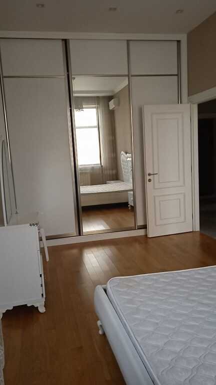 Kirayə verilir 3 otaqlı yeni tikili, 90 m², Elmlər Akademiyası m.-9