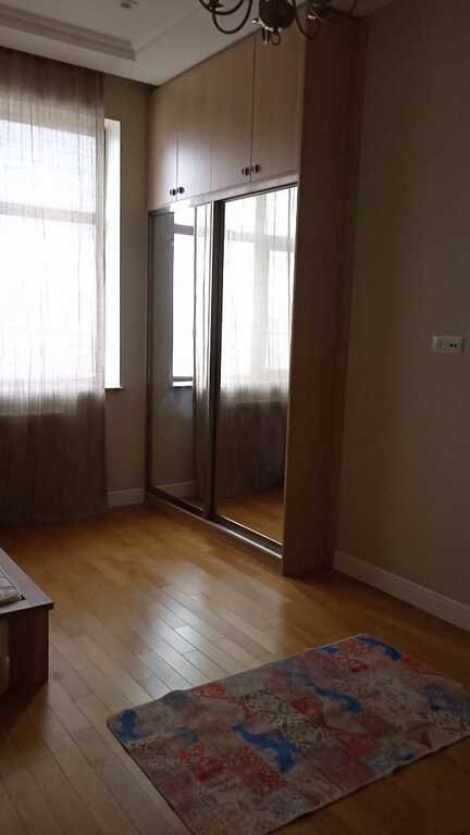Kirayə verilir 3 otaqlı yeni tikili, 90 m², Elmlər Akademiyası m.-11