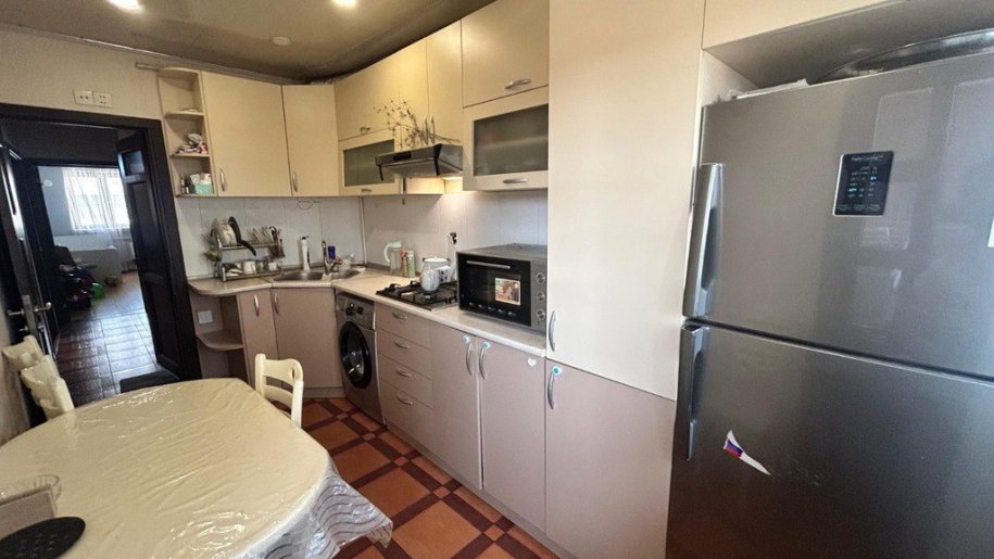 Satılır 3 otaqlı köhnə tikili, 70 m², Qara Qarayev m.-8
