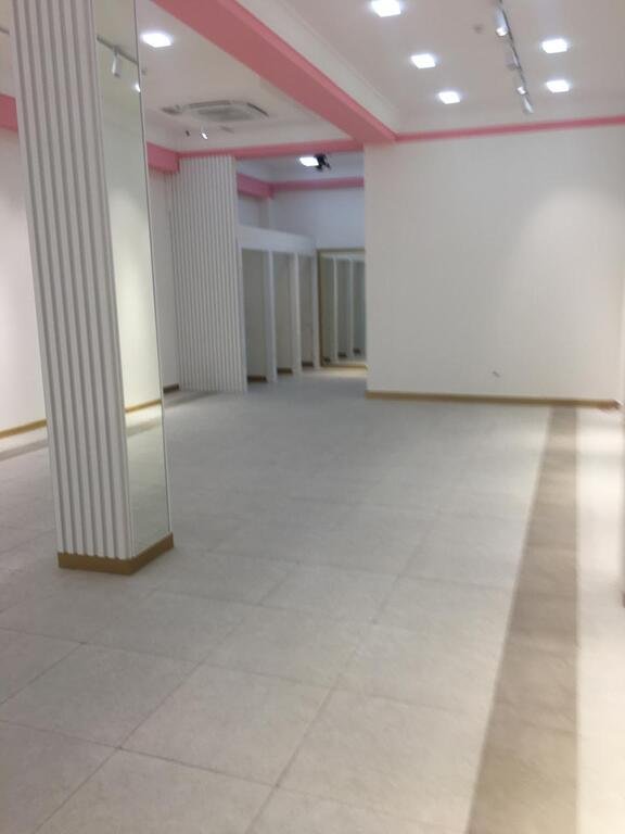 180 kv.m. obyekt icarəyə verilir, 28 May m.-1