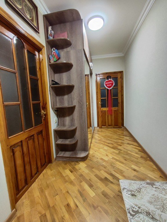 Satılır 4 otaqlı köhnə tikili, 105 m², Əhmədli m.-8