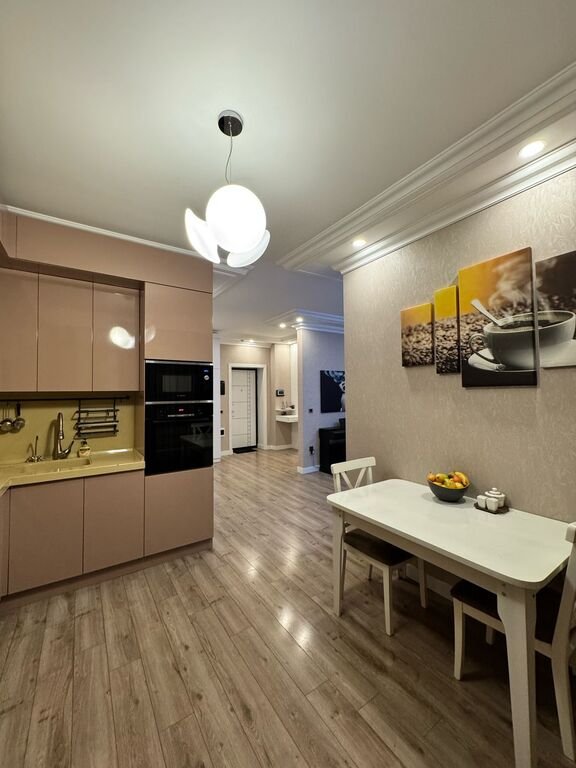 Satılır 3 otaqlı yeni tikili, 99 m², 8 noyabr-5