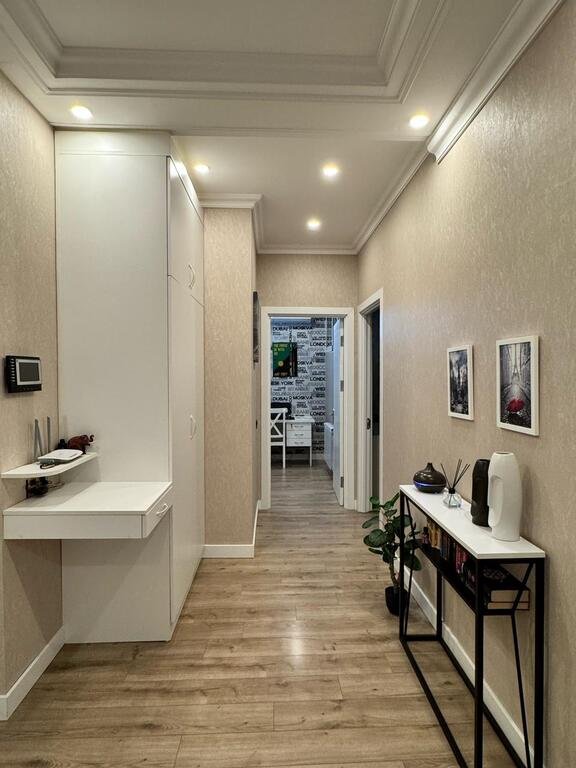 Satılır 3 otaqlı yeni tikili, 99 m², 8 noyabr-11