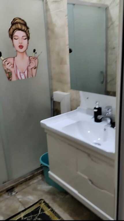 Kirayə verilir 2 otaqlı köhnə tikili, 65 m², Memar Əcəmi m.-5