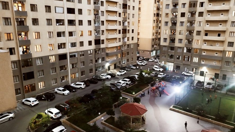 Satılır 3 otaqlı yeni tikili, 60 m², Qara Qarayev m.-2