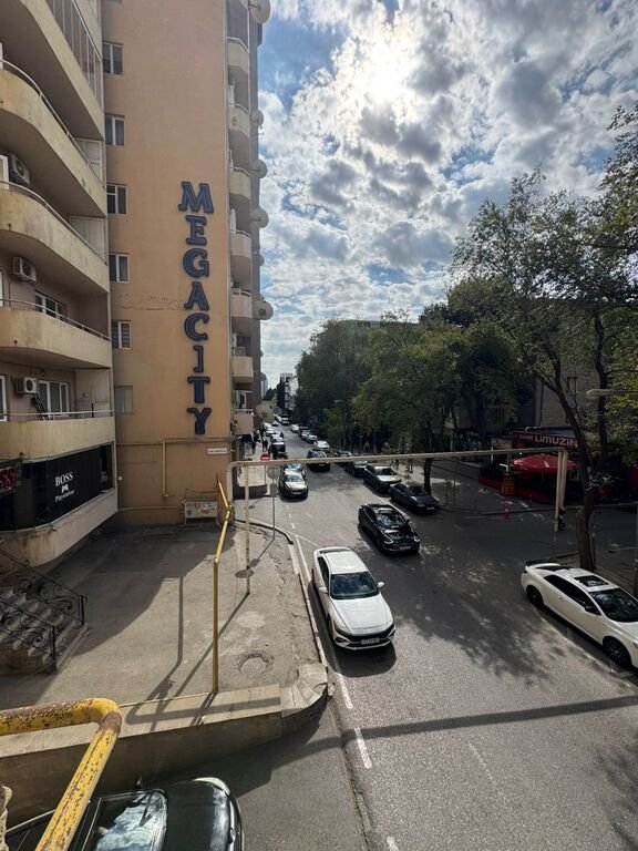 Kirayə verilir 2 otaqlı yeni tikili, 105 m², Elmlər Akademiyası m.-1