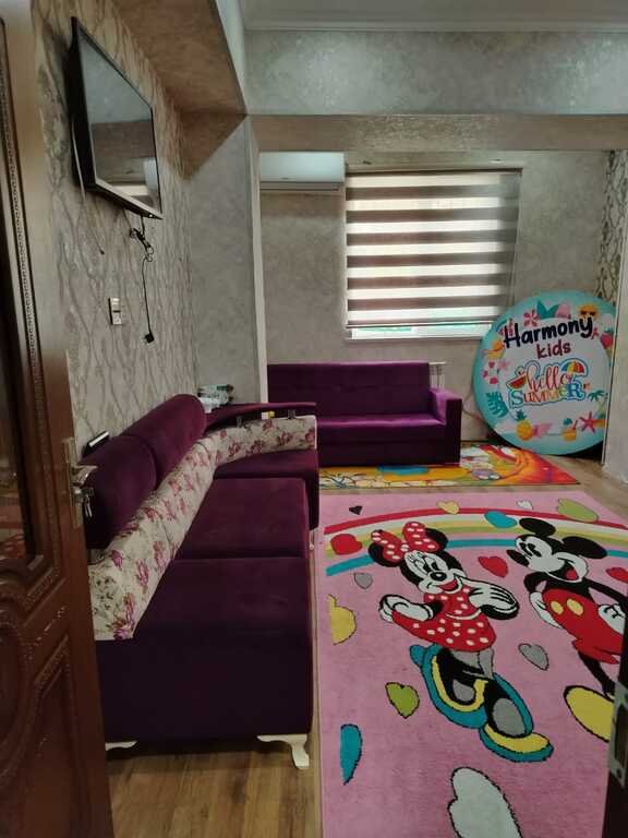 Kirayə verilir 2 otaqlı köhnə tikili, 70 m², Massiv D-10