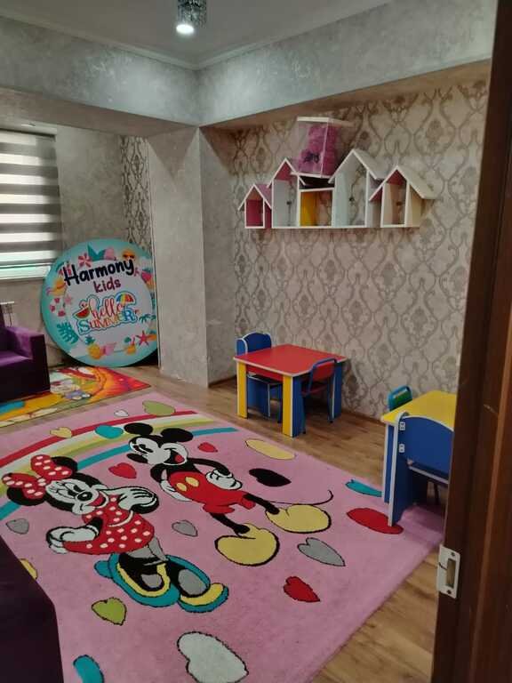 Kirayə verilir 2 otaqlı köhnə tikili, 70 m², Massiv D-11
