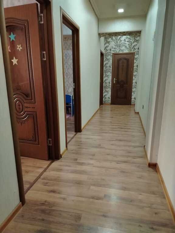 Kirayə verilir 2 otaqlı köhnə tikili, 70 m², Massiv D-15