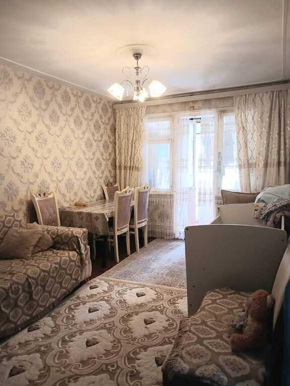 Satılır 3 otaqlı köhnə tikili, 50 m², Neftçilər m.-10