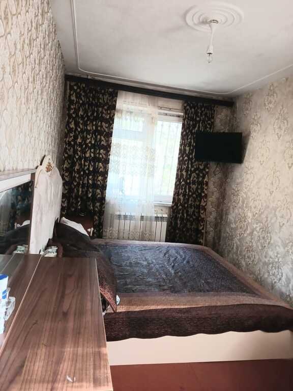 Satılır 3 otaqlı köhnə tikili, 50 m², Neftçilər m.-11