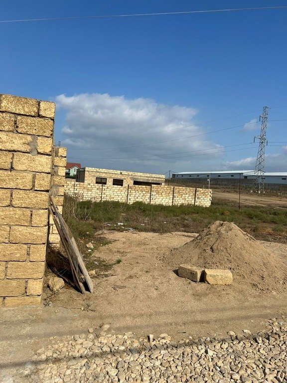 4 sot torpaq satılır, Saray-3