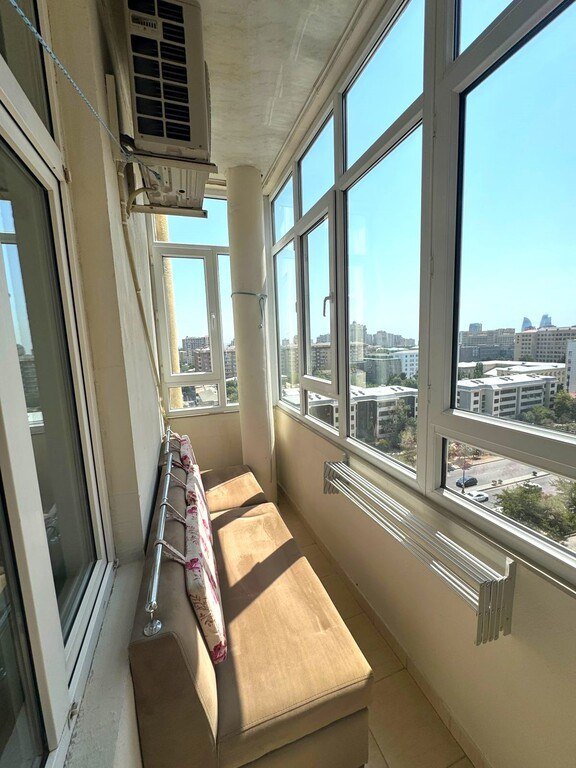 Satılır 3 otaqlı yeni tikili, 156 m², Elmlər Akademiyası m.-19