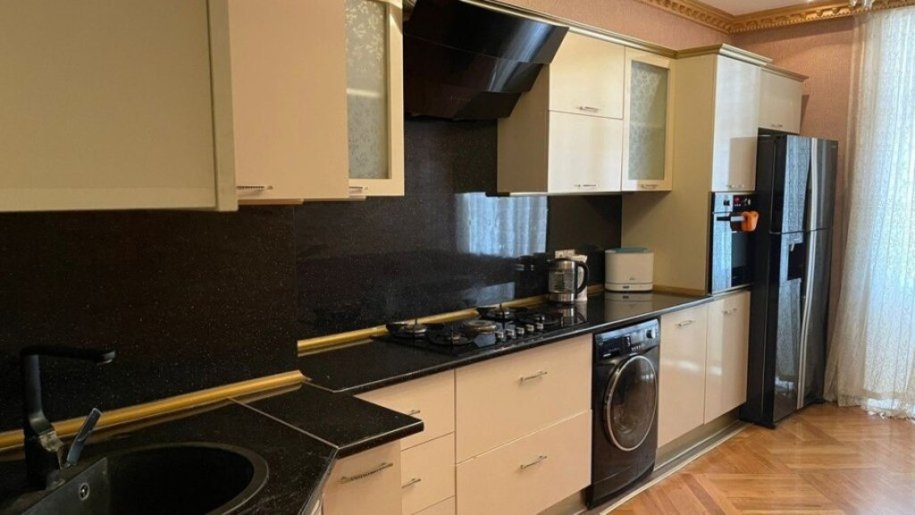 Satılır 3 otaqlı yeni tikili, 110 m², 8 noyabr-9