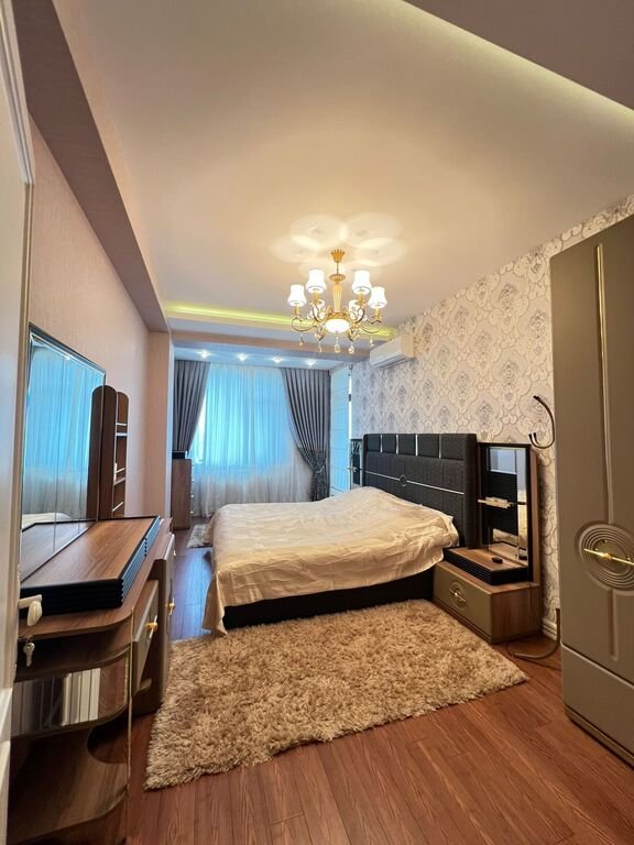 Satılır 4 otaqlı yeni tikili, 174 m², Nəsimi-5